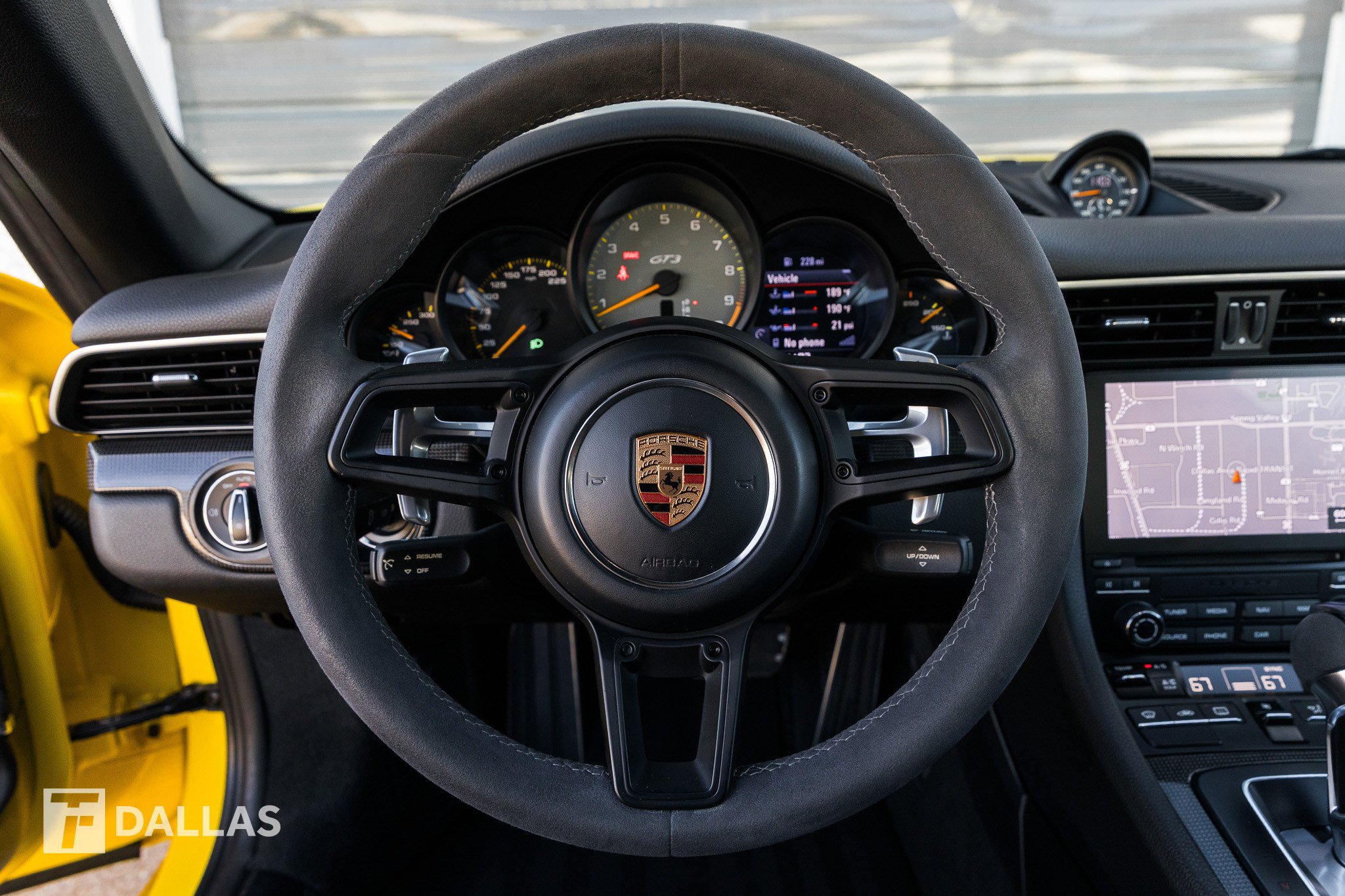 Used 2018 Porsche 911 GT3 w/ Sport Chrono Package image 27