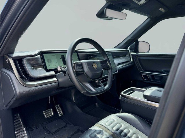 Used 2022 Rivian R1T Adventure image 25