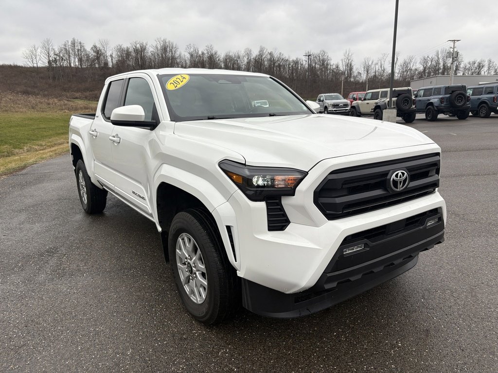 Used 2024 Toyota Tacoma SR5 image 7