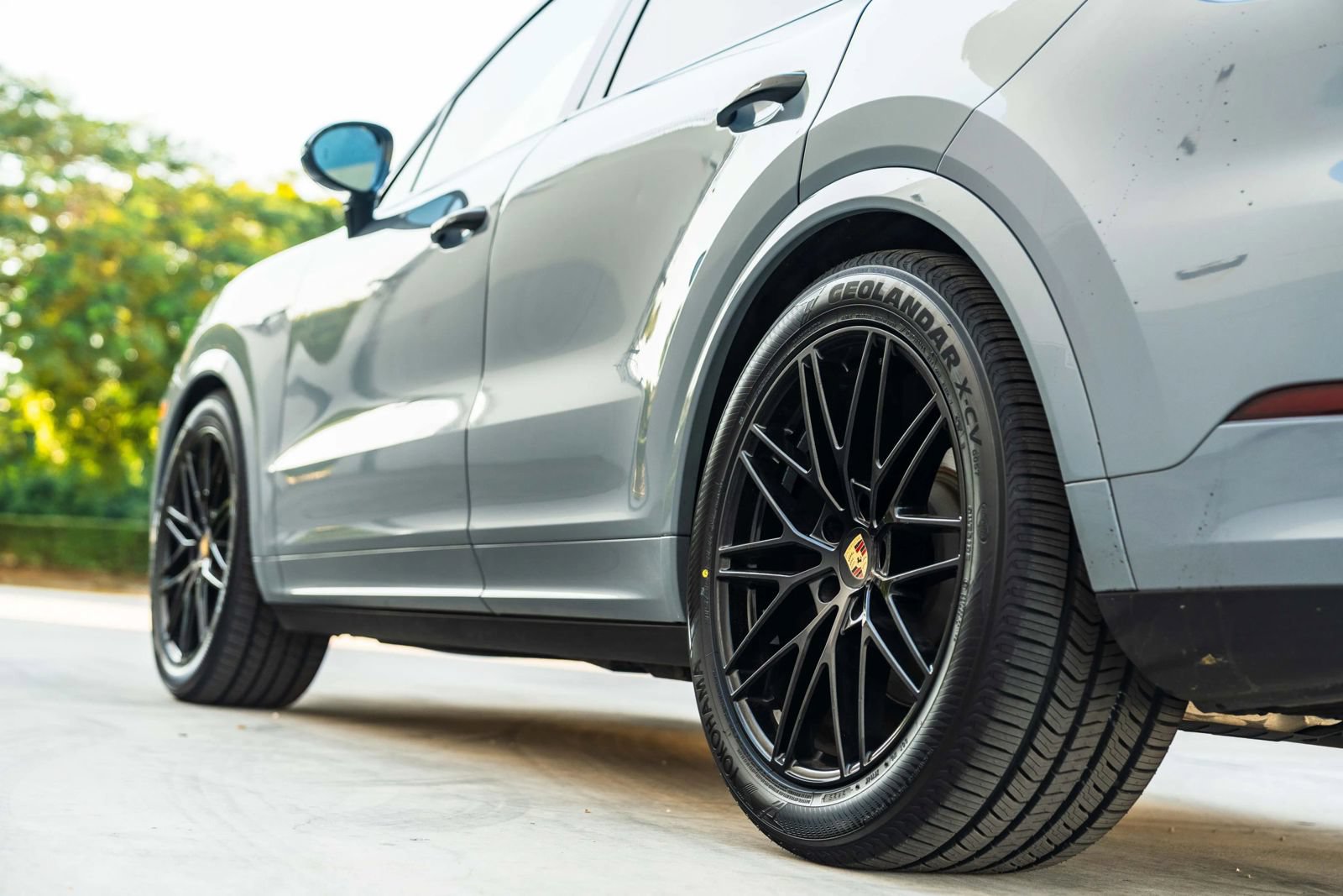 Used 2024 Porsche Cayenne S AWD/4WD image 11