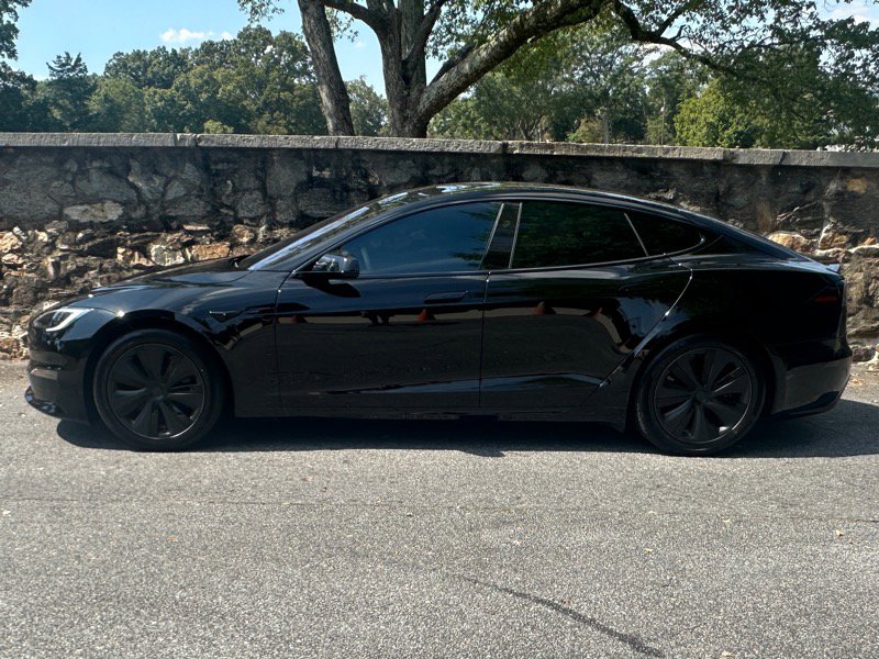 Used 2023 Tesla Model S image 8