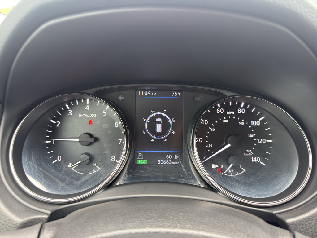 Used 2019 Nissan Rogue SV w/ Premium Package FWD image 17