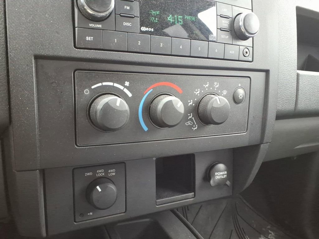 Used 2008 Dodge Dakota Big Horn AWD/4WD image 18