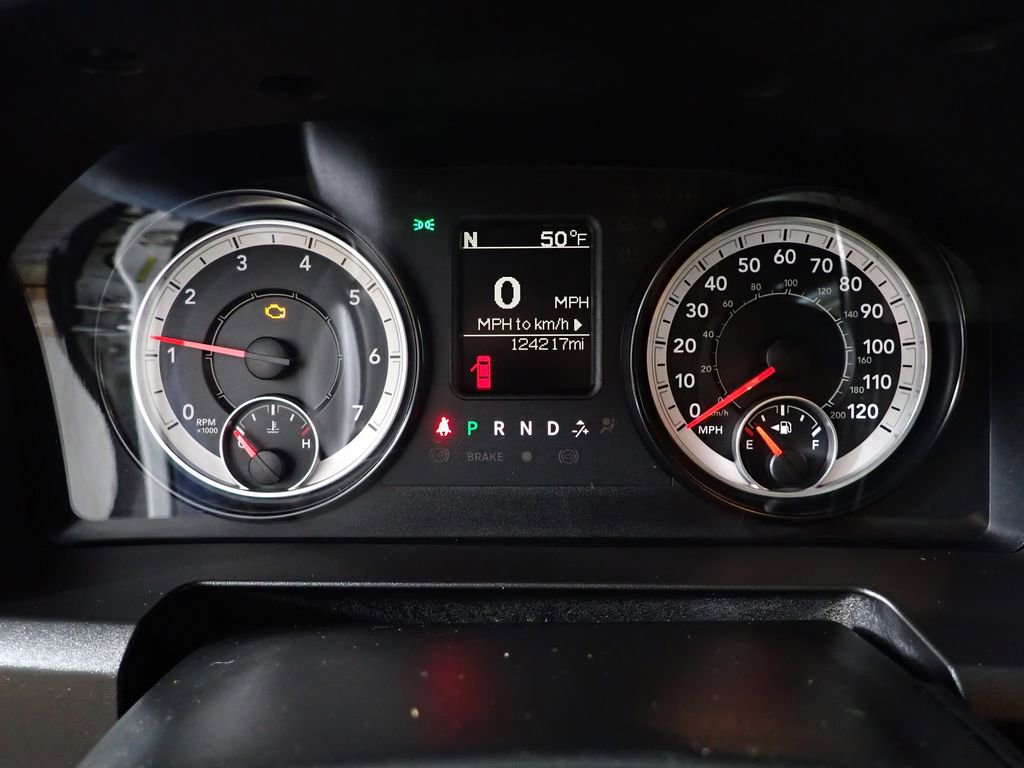 Used 2017 RAM 2500 Tradesman w/ Chrome Appearance Group image 30