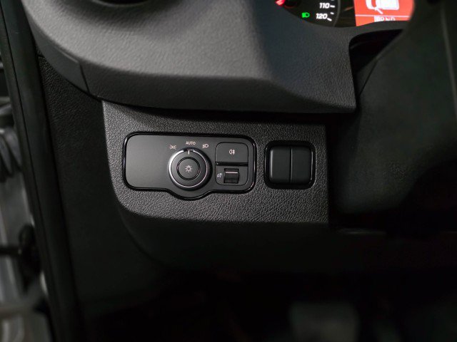 Used 2022 Mercedes-Benz Sprinter 2500 image 25