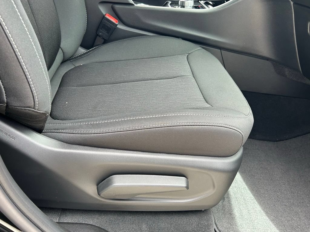 New 2024 Jeep Grand Cherokee L Laredo RWD image 23