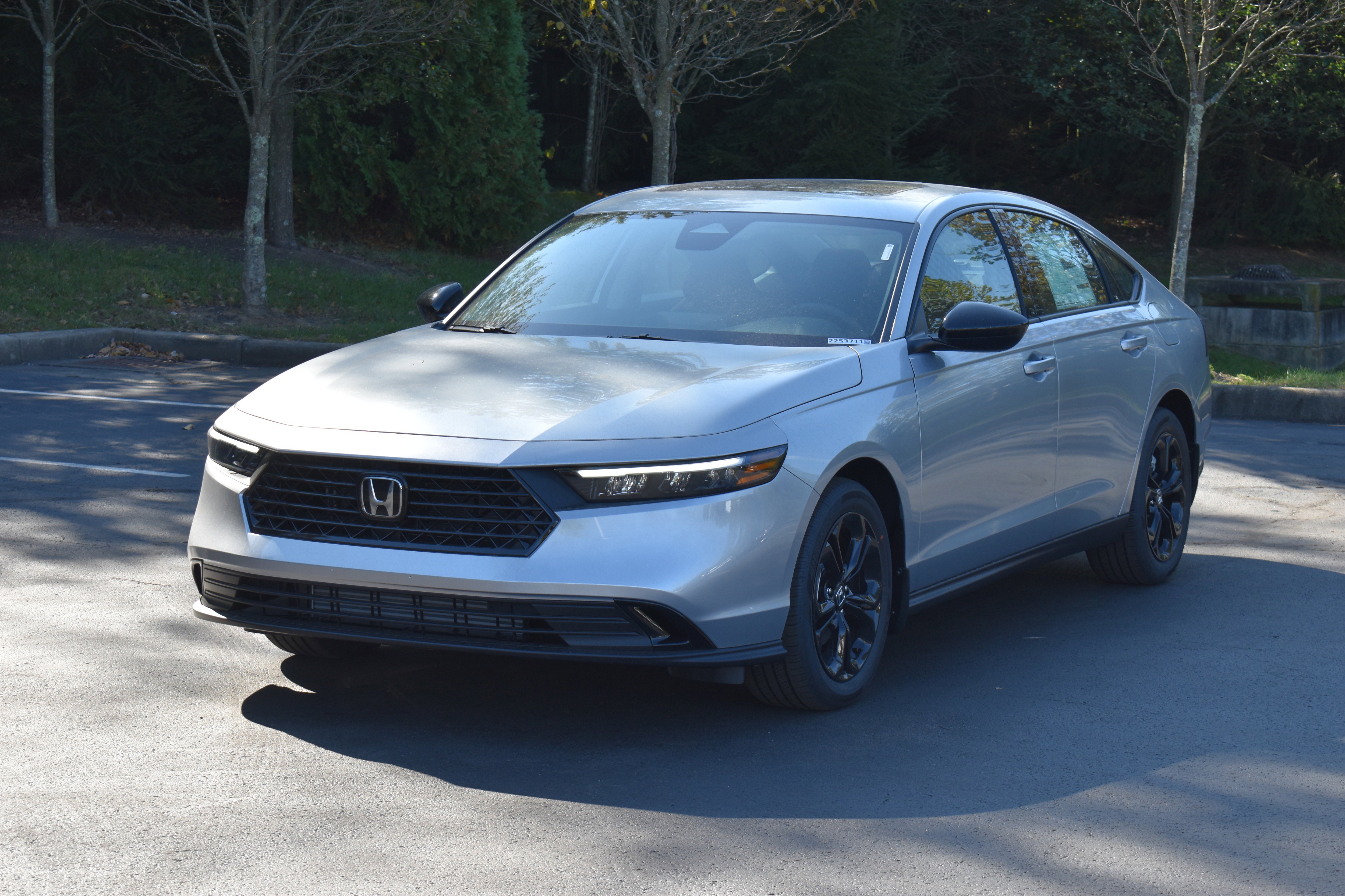 New 2025 Honda Accord SE image 3