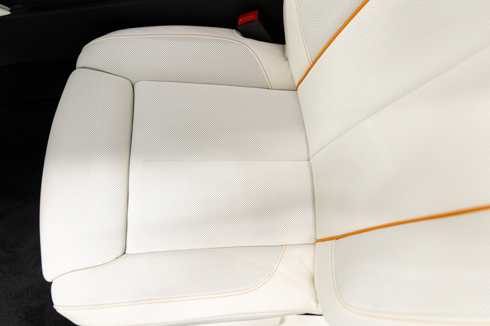 New 2027 Rolls-Royce Cullinan AWD/4WD image 33
