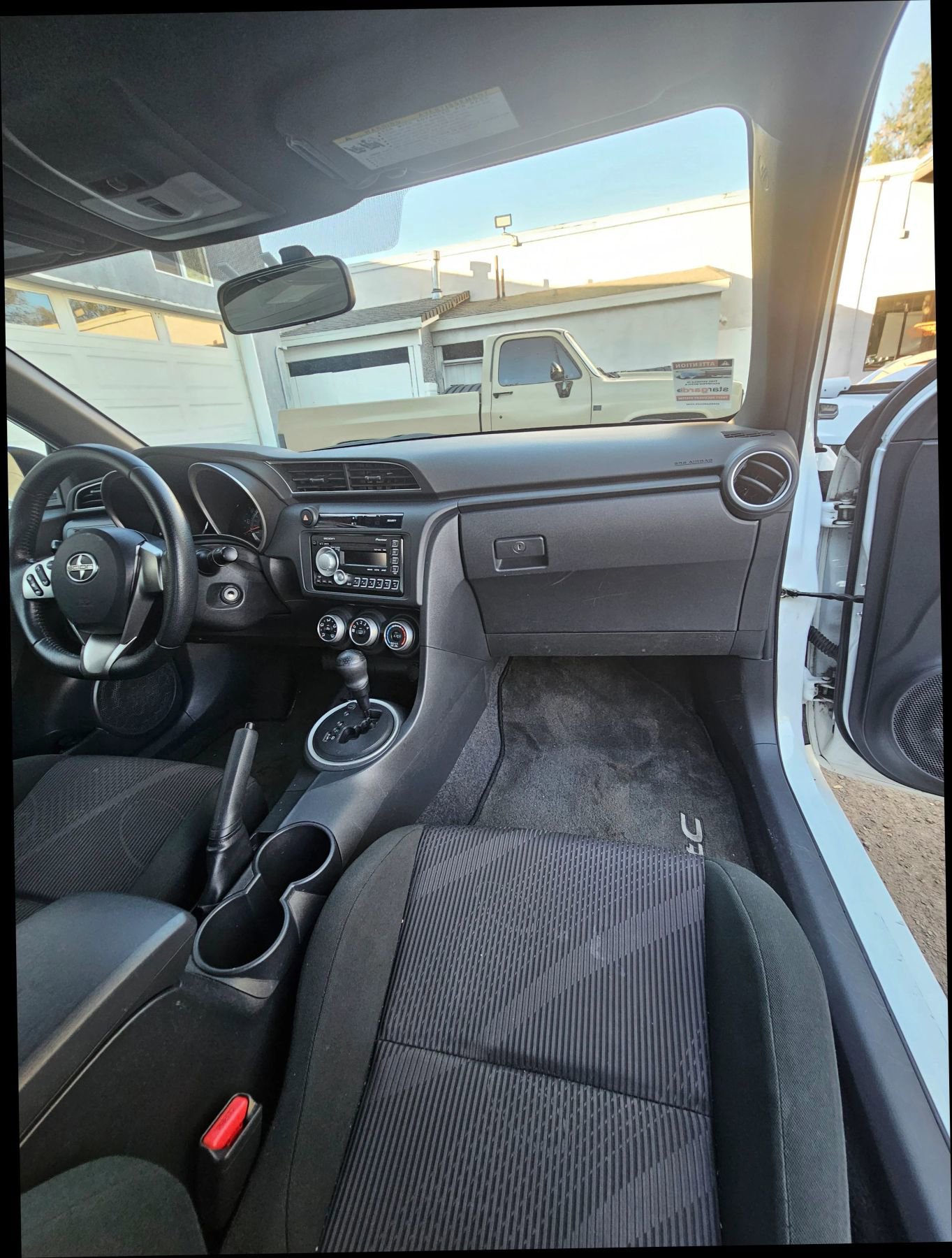 Used 2011 Scion tC image 21