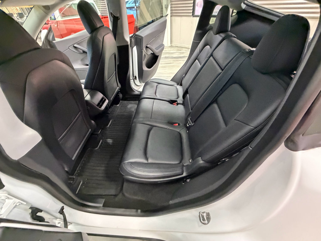 Used 2021 Tesla Model Y Long Range AWD/4WD image 51