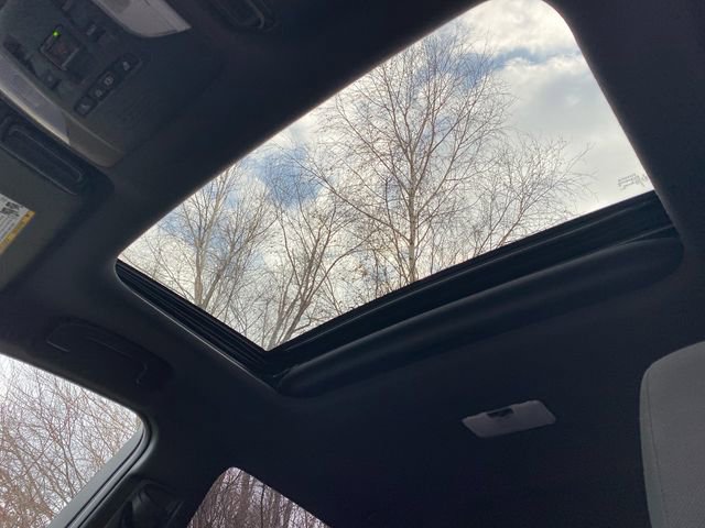 Used 2022 Toyota Corolla SE w/ SE Premium Package image 20