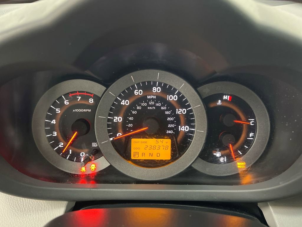 Used 2007 Toyota RAV4 Limited AWD/4WD image 12