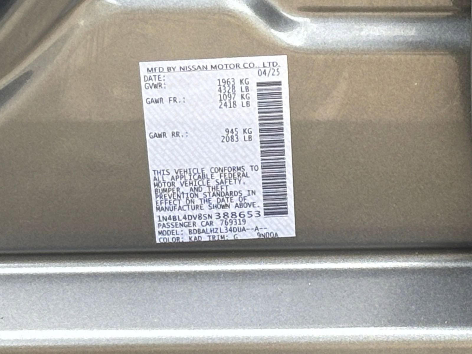 Used 2025 Nissan Altima 2.5 SV FWD image 24