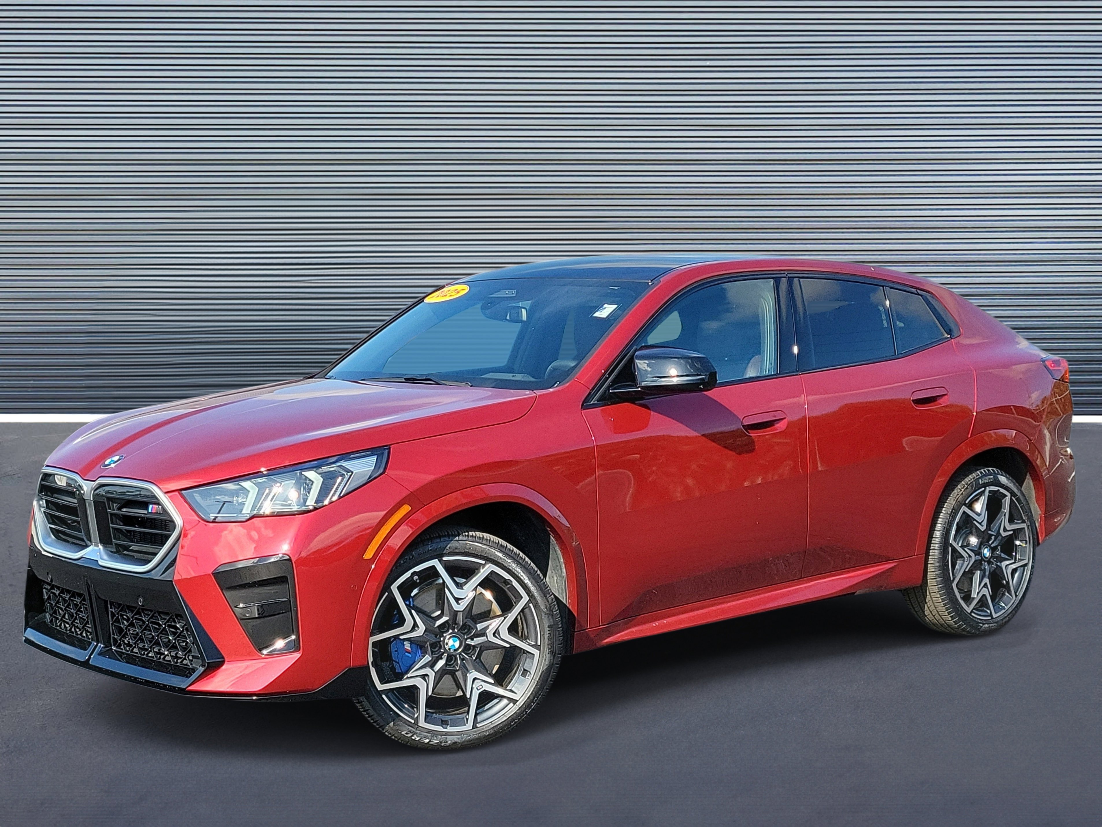 Used 2025 BMW X2 M35i AWD/4WD image 1
