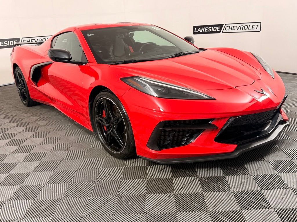Used 2020 Chevrolet Corvette Stingray Preferred Cpe w/ 2LT Preferred Equipment Group RWD image 8