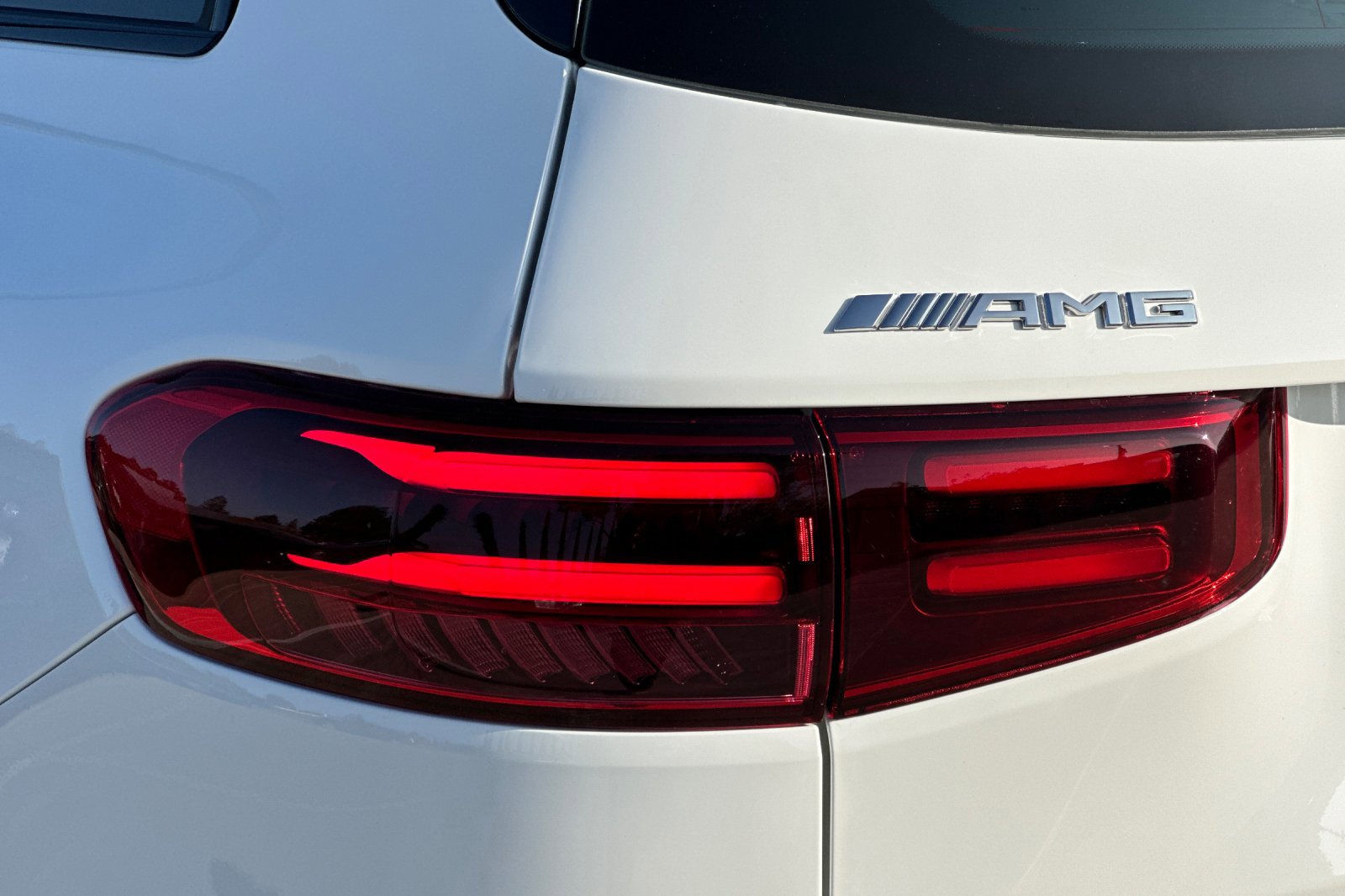 New 2026 Mercedes-Benz GLB 35 AMG 4MATIC image 12