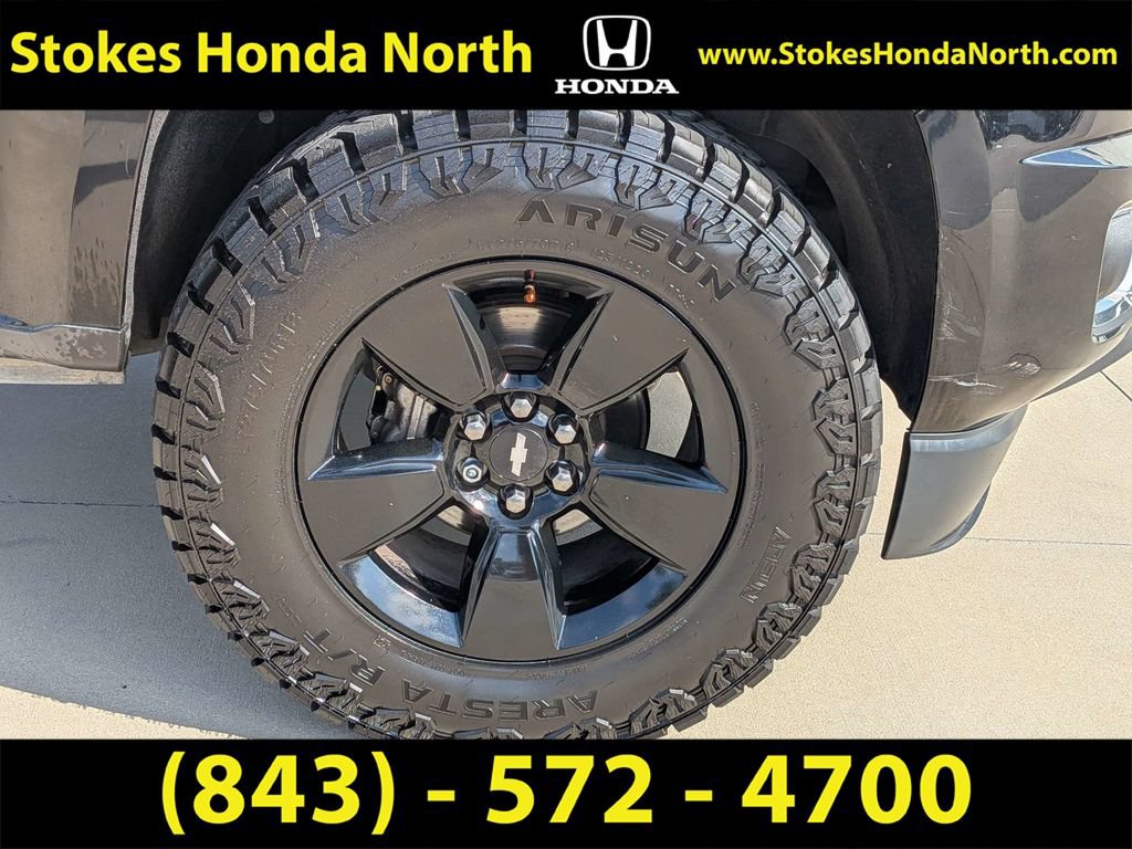 Used 2016 Chevrolet Colorado LT w/ Midnight Edition AWD/4WD image 15