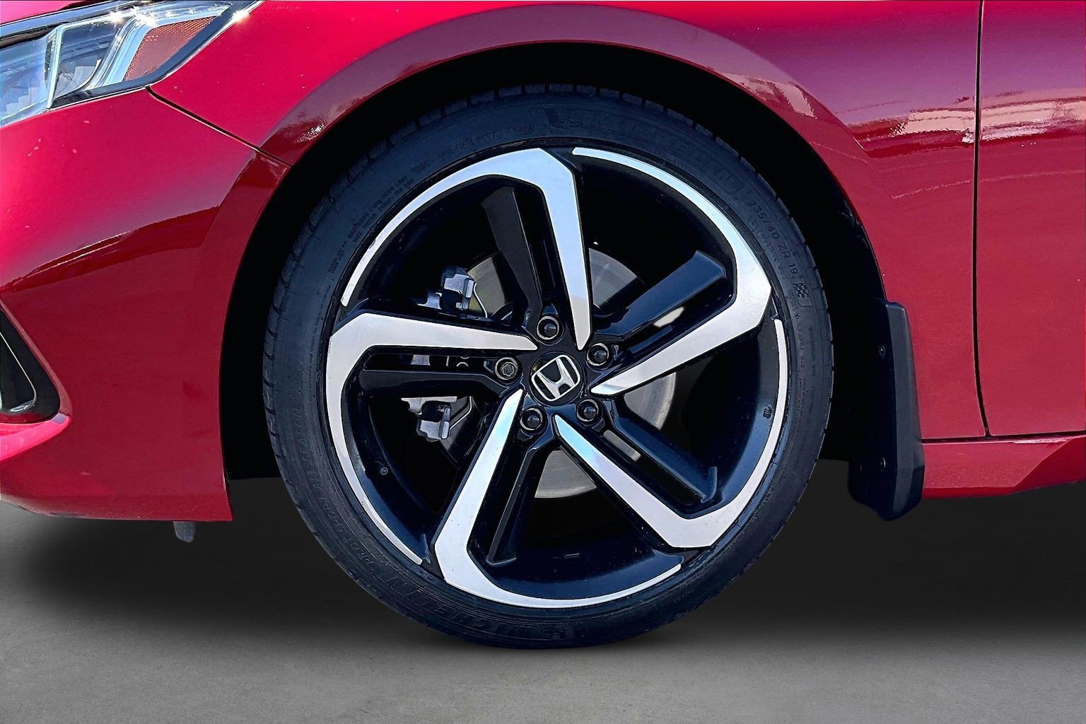 Used 2021 Honda Accord Sport image 8