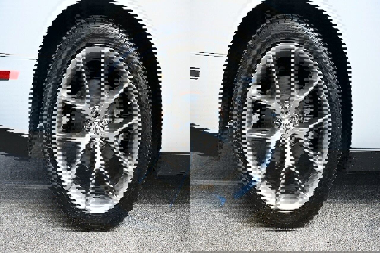 Used 2022 Dodge Challenger GT image 11