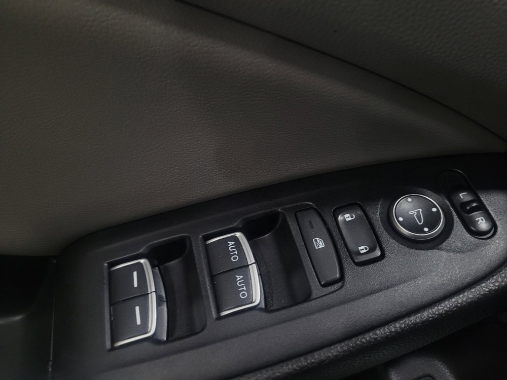 Used 2018 Honda Accord EX-L image 27