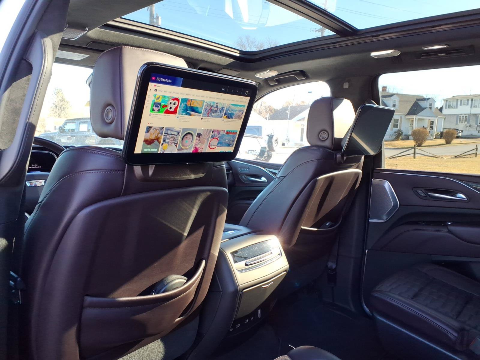 Used 2022 Cadillac Escalade Sport Platinum AWD/4WD image 14