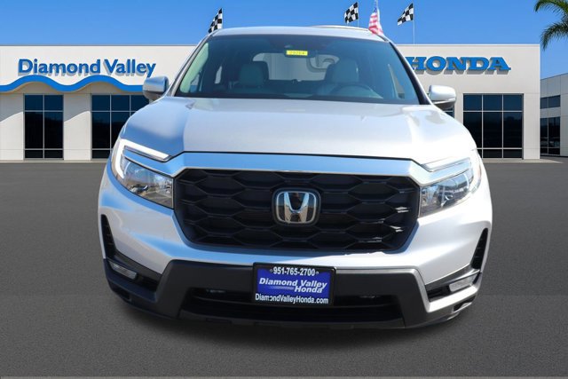 Used 2024 Honda Passport EX-L image 2