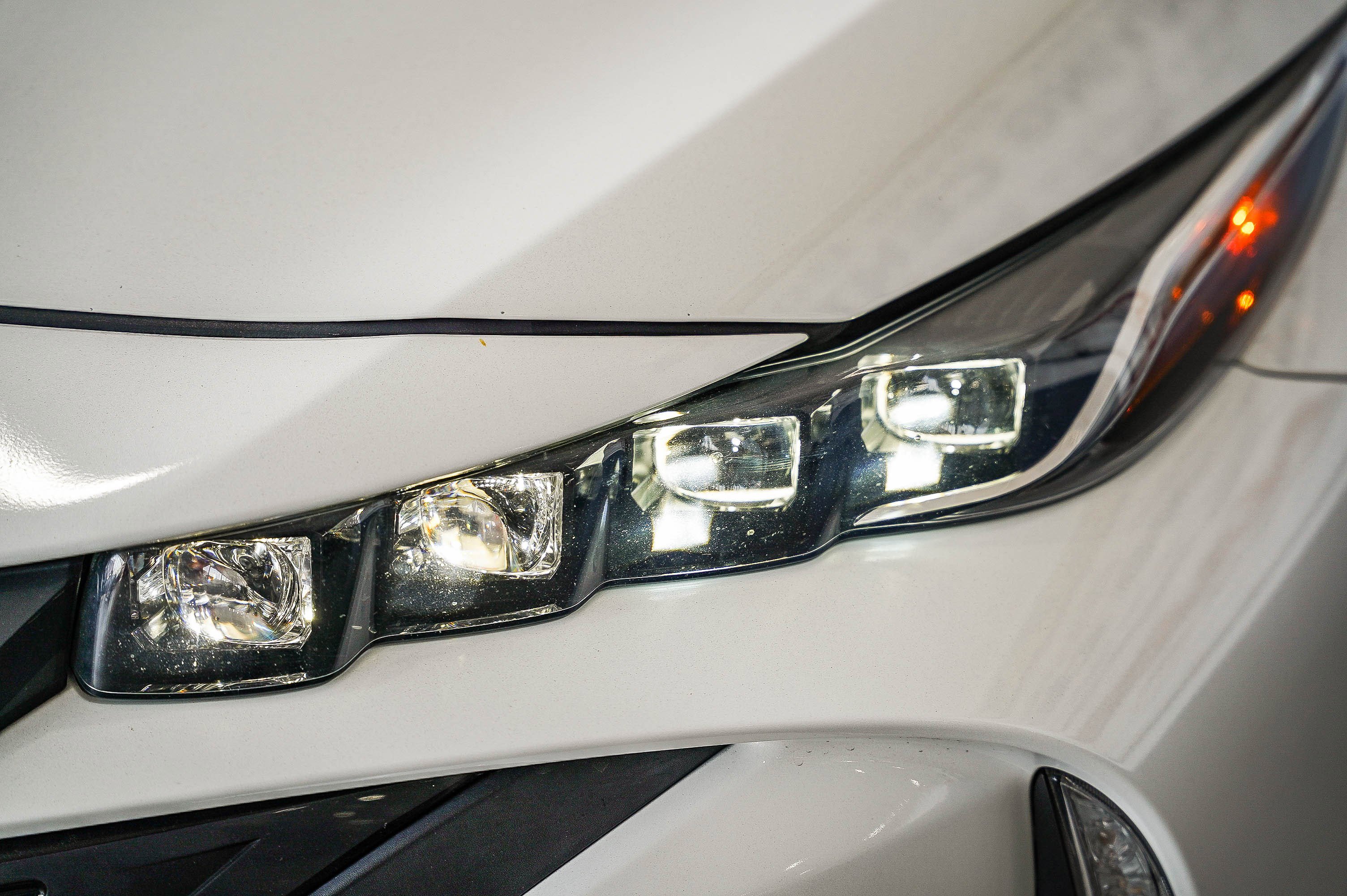 Certified 2020 Toyota Prius Prime LE image 5