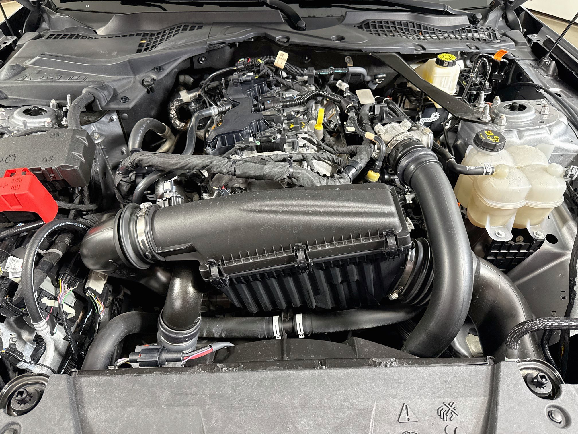 Used 2024 Ford Mustang Premium RWD image 25