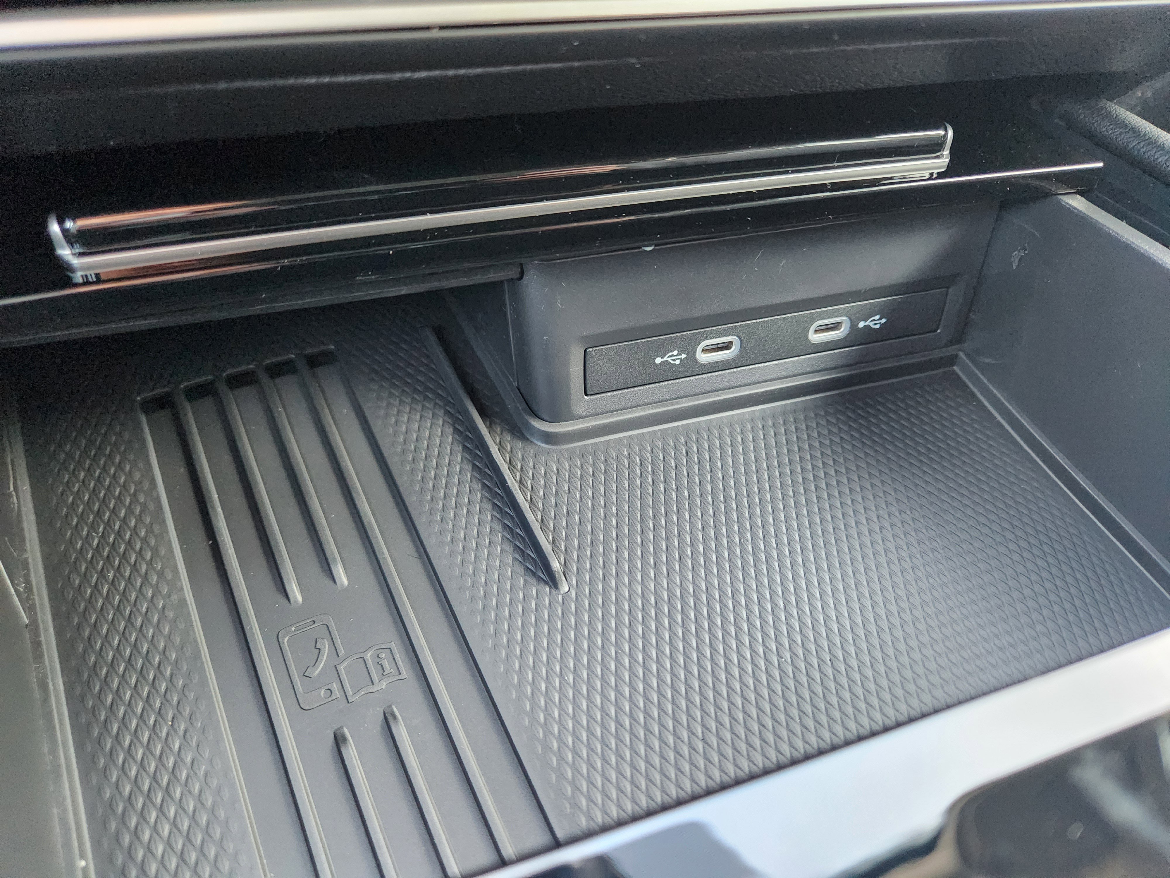 New 2026 Volkswagen Atlas SEL image 33