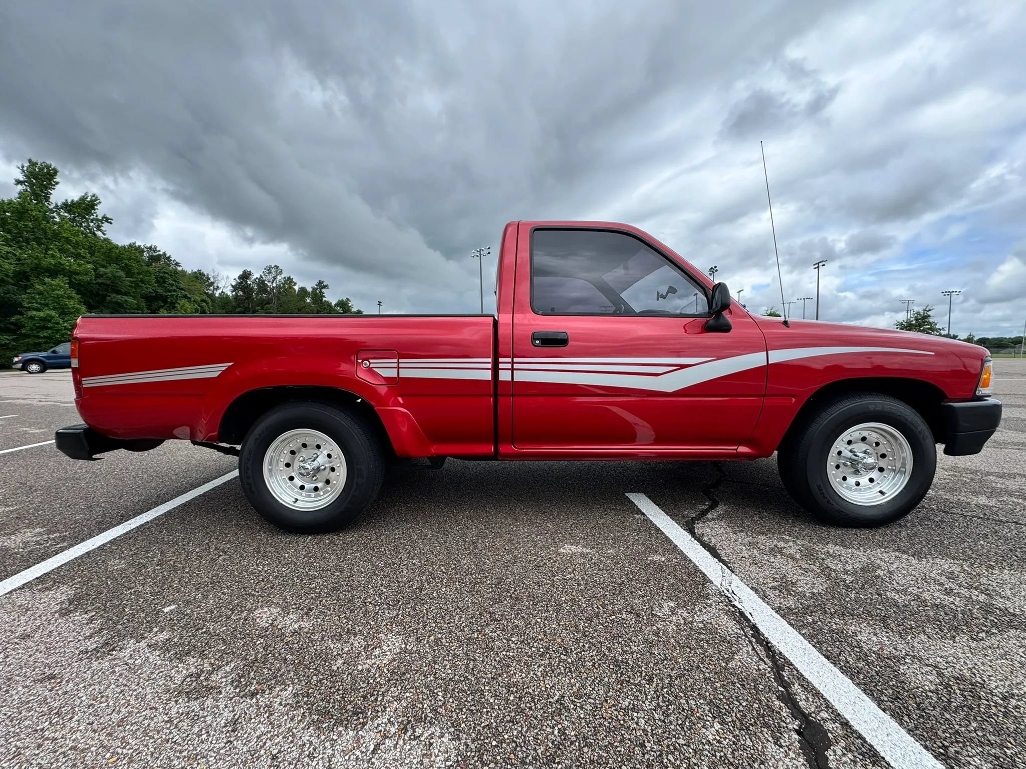 Used 1994 Toyota Pickup 2WD Regular Cab image 6