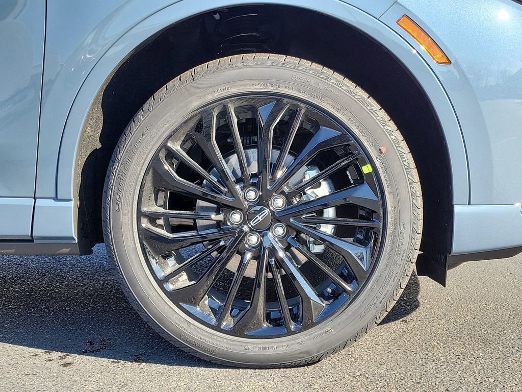 New 2026 Lincoln Corsair Premiere image 9