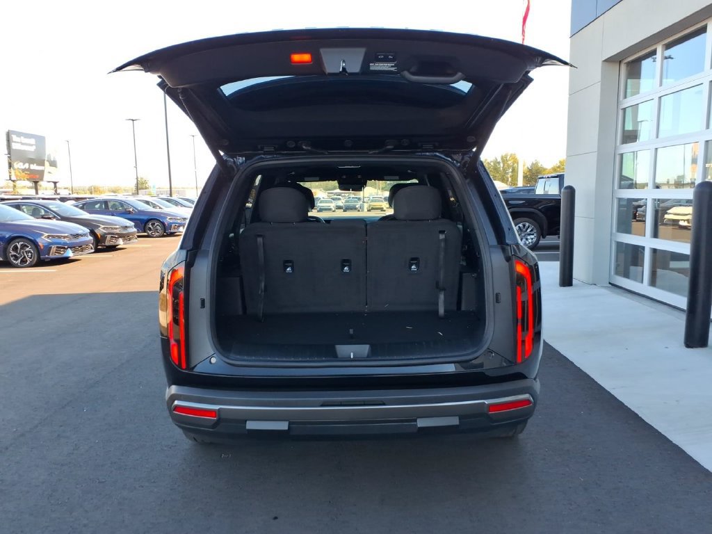 Certified 2027 Kia Telluride S AWD/4WD image 7