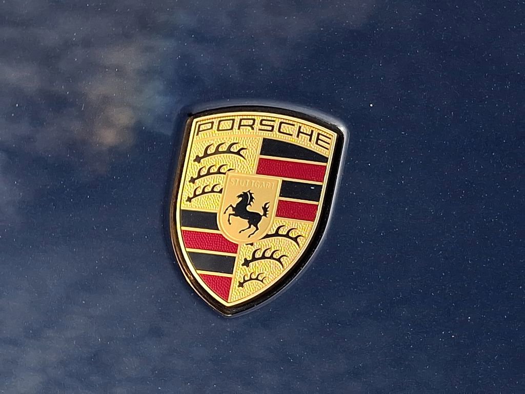Used 2022 Porsche Panamera 4 image 28