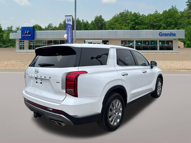 Used 2025 Hyundai Palisade SE image 4