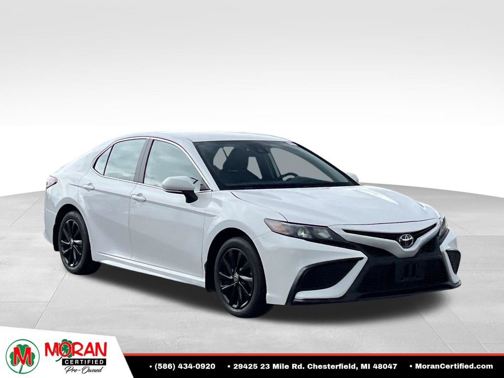 Used 2024 Toyota Camry SE FWD image 7