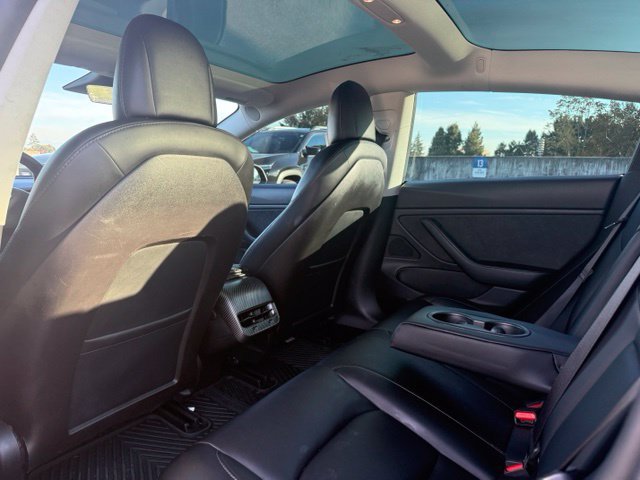 Used 2019 Tesla Model 3 Long Range AWD/4WD image 11