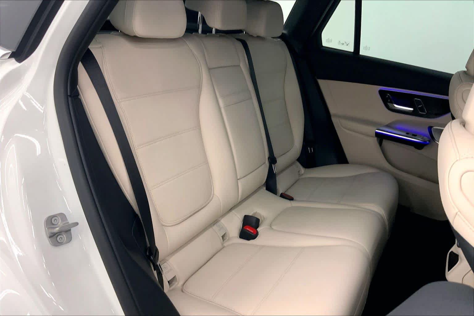 New 2027 Mercedes-Benz GLC 300 image 13