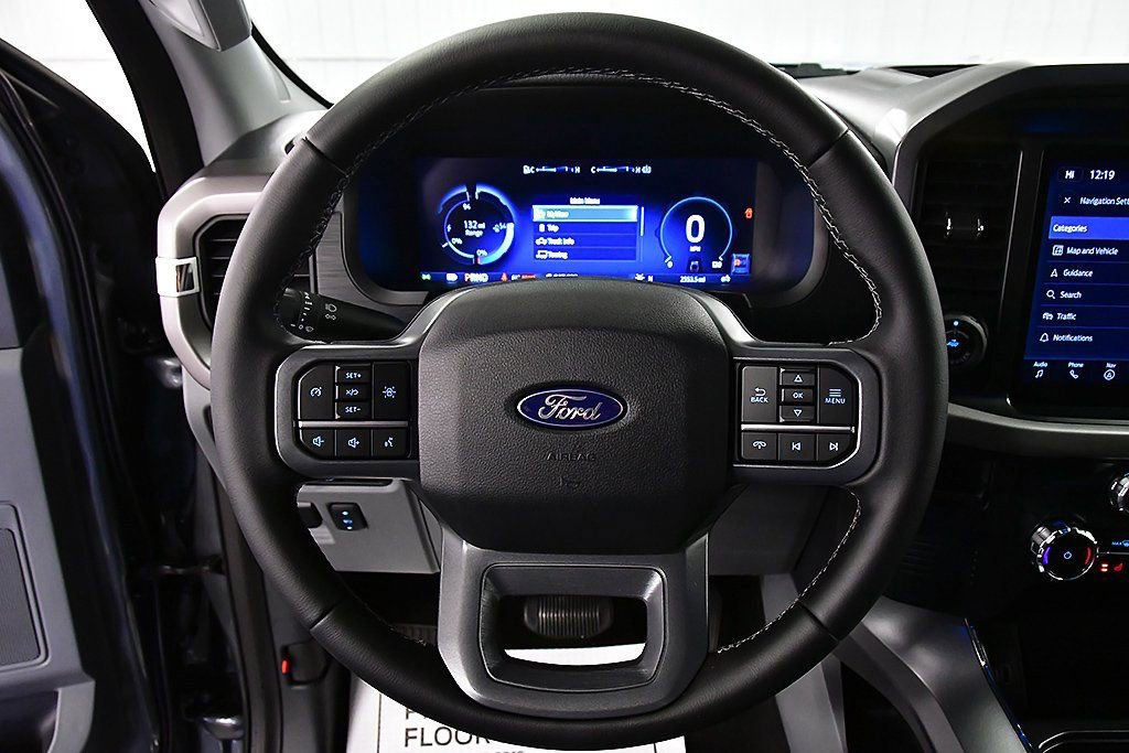 Used 2025 Ford F150 Lightning XLT image 22