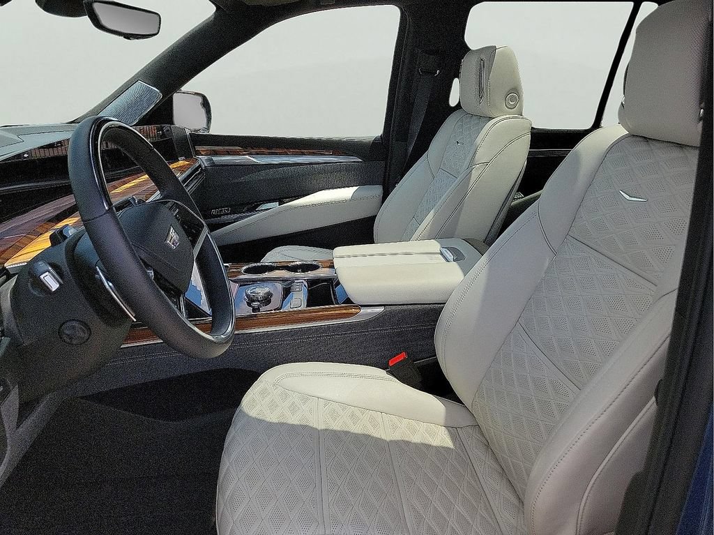 Certified 2025 Cadillac Escalade Sport Platinum AWD/4WD image 14