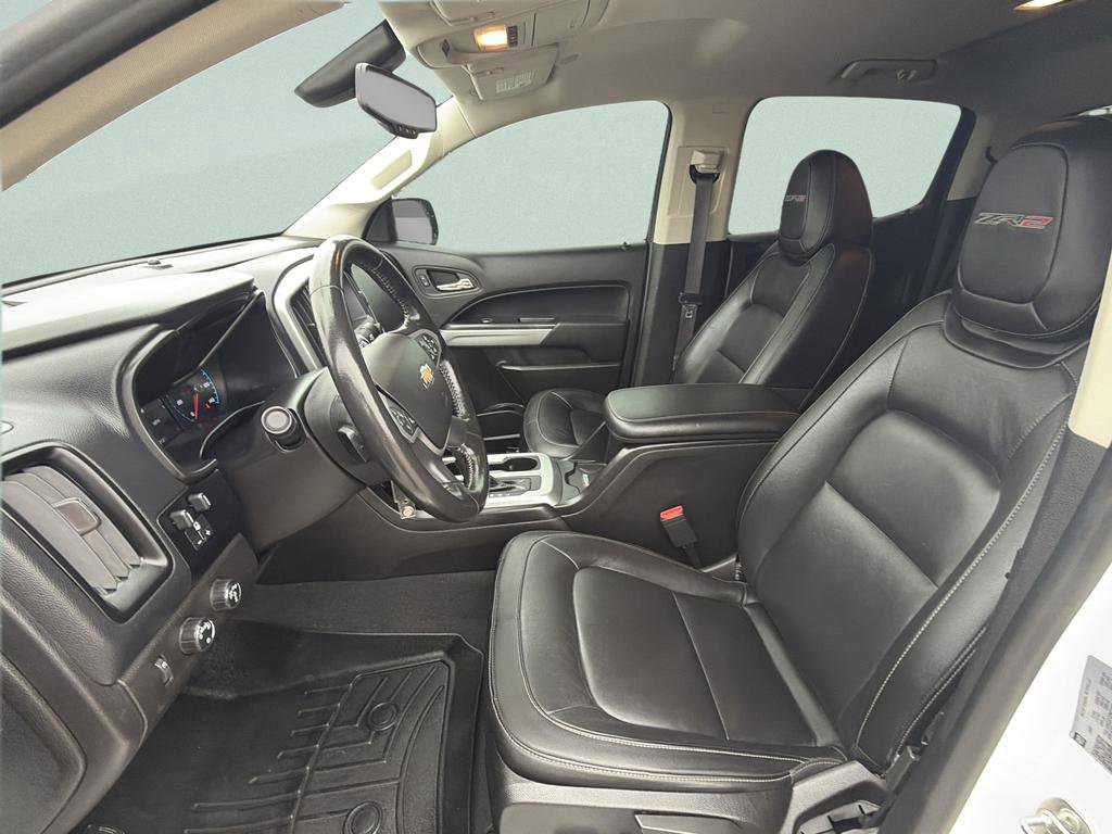 Used 2022 Chevrolet Colorado ZR2 w/ ZR2 Dusk Special Edition image 18