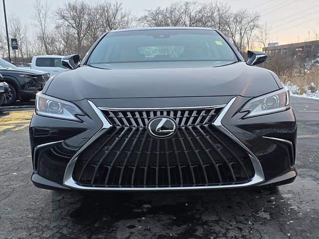 New 2025 Lexus ES 350 w/ Premium Package image 2