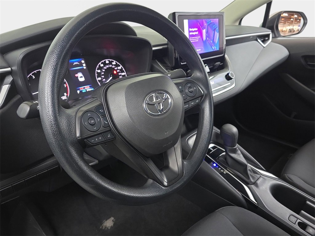 Used 2024 Toyota Corolla LE image 18