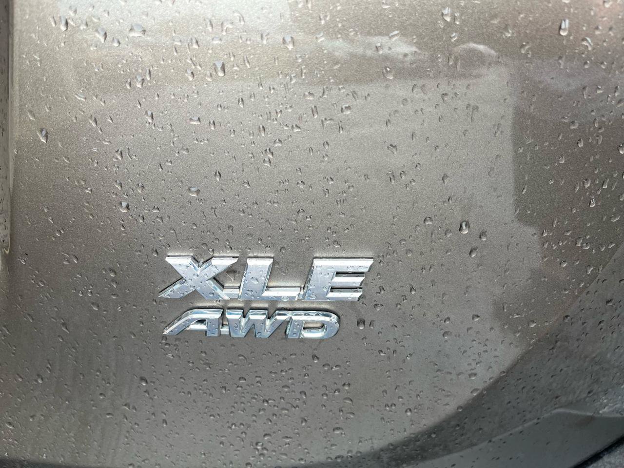 Used 2013 Toyota RAV4 XLE AWD/4WD image 7