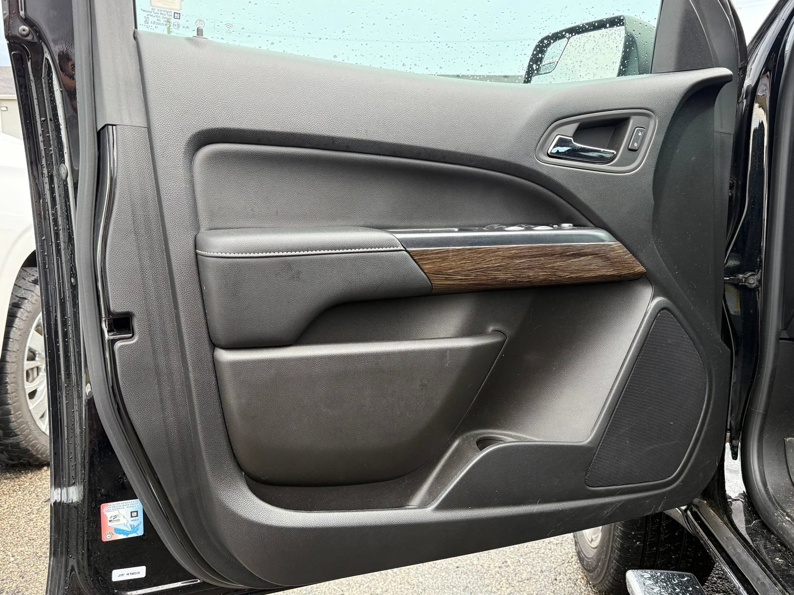 Used 2020 GMC Canyon Denali AWD/4WD image 12