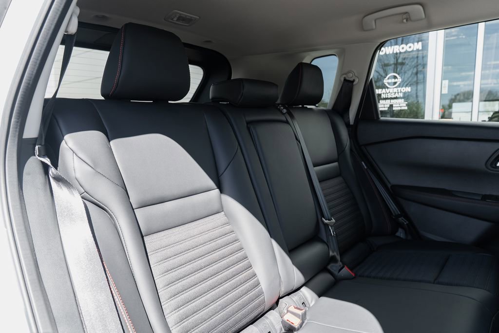 New 2026 Nissan Rogue SV image 25