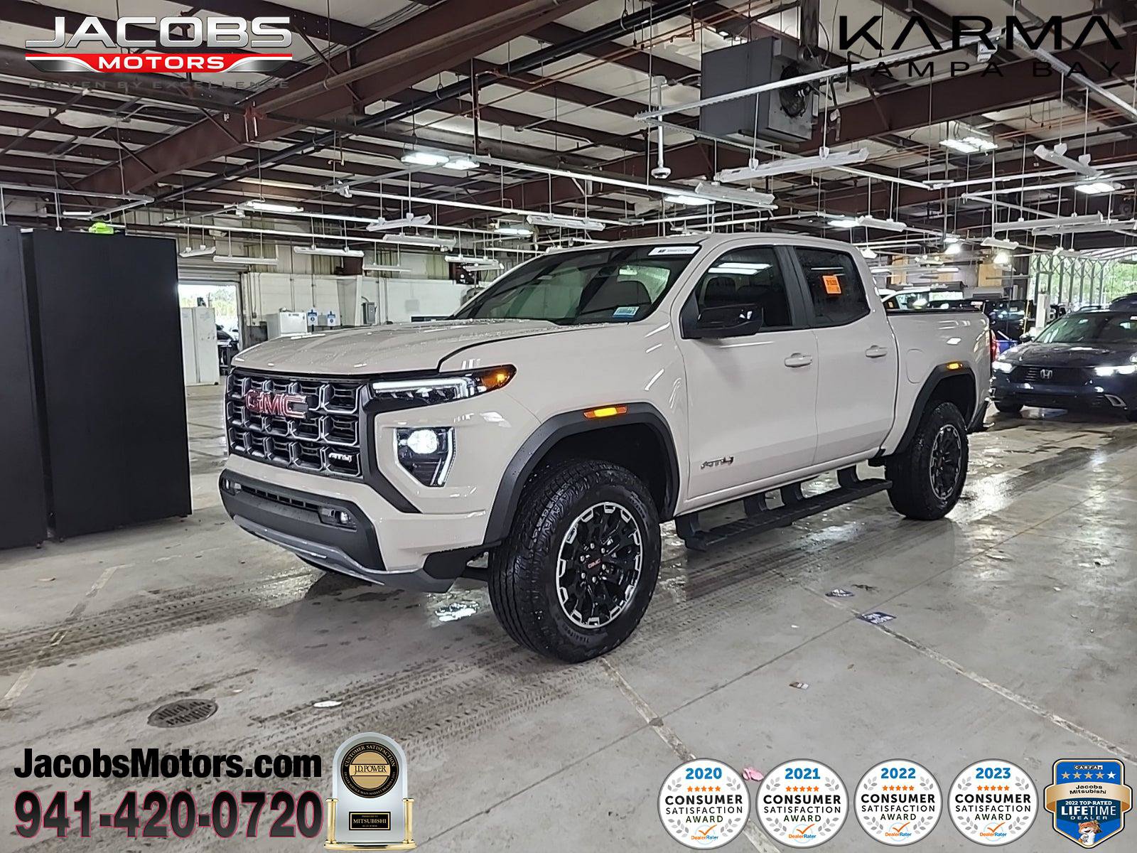Used 2026 GMC Canyon AT4 AWD/4WD image 1