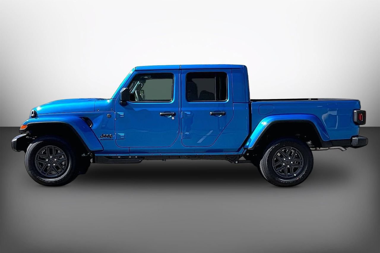 New 2026 Jeep Gladiator Sport AWD/4WD image 5