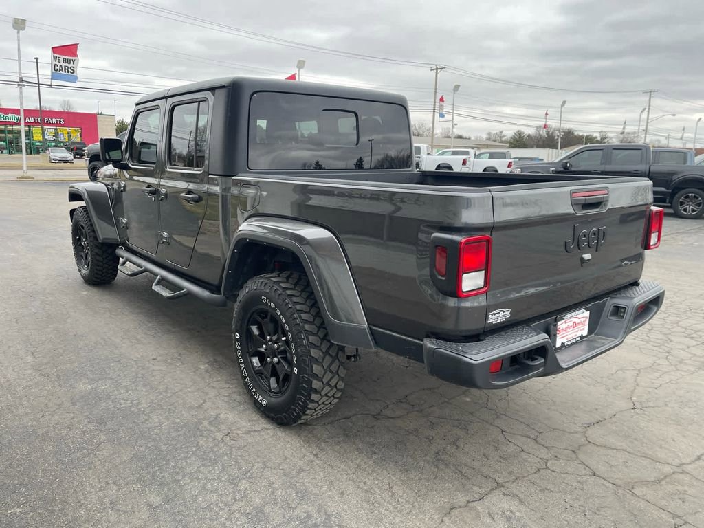 Used 2022 Jeep Gladiator Willys image 5