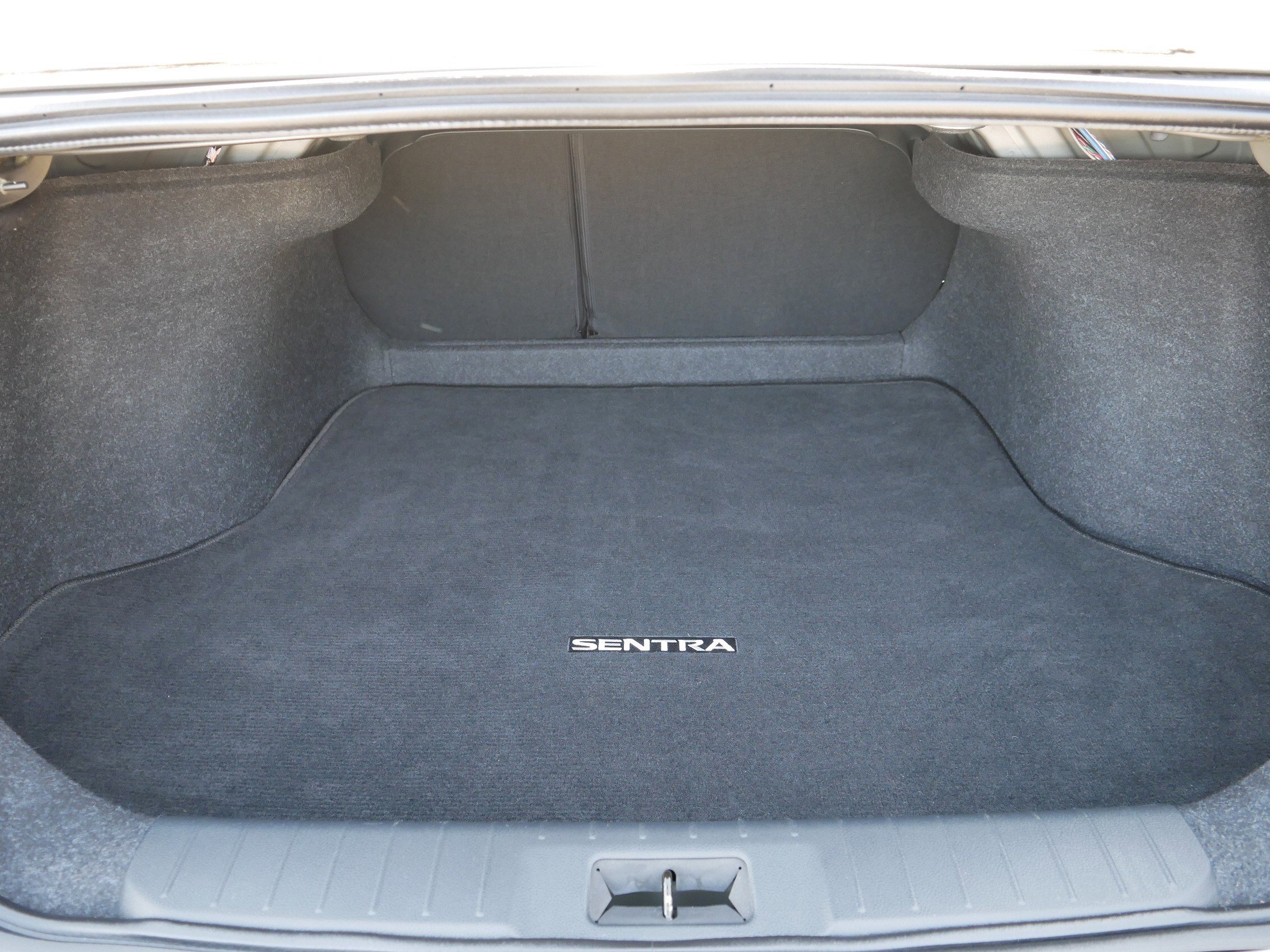 Certified 2022 Nissan Sentra SV image 18