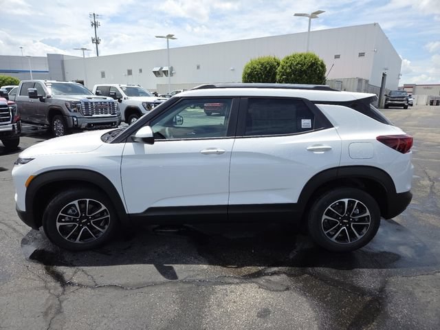 New 2026 Chevrolet TrailBlazer LT w/ Driver Confidence Package FWD image 16